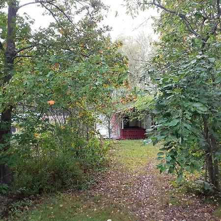 Humble Paradise Is A House With Sauna To Enjoy Lodge *